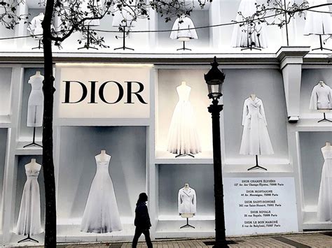 dior exhibition wall|dior france website.